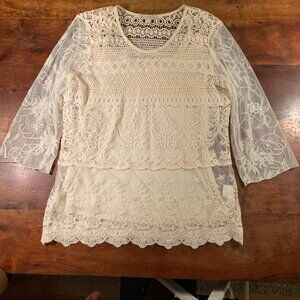 Established 1962 Ivory Lace Crochet Overlay Tunic Top (M)